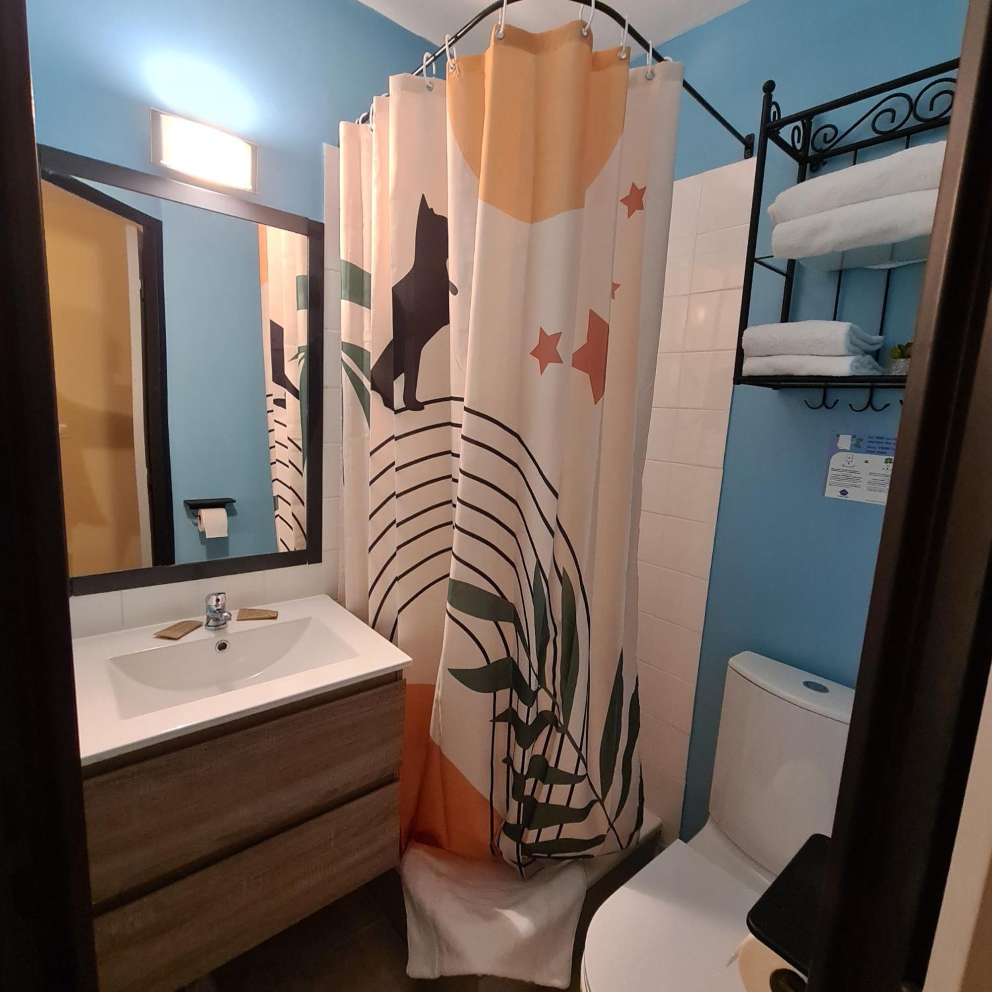 Hotel L'Etoile Aeroport - A61 Carcassonne Ngoại thất bức ảnh