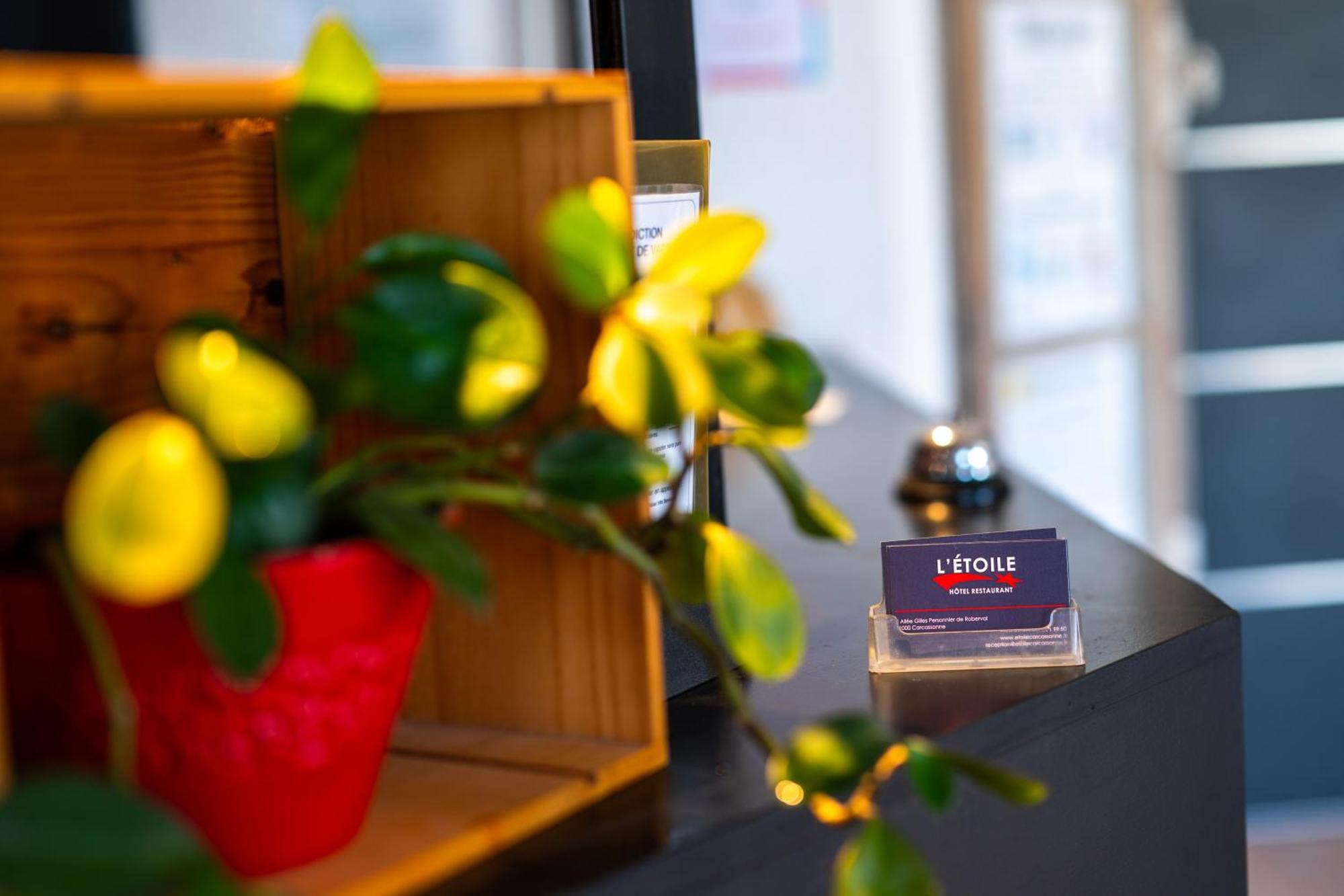 Hotel L'Etoile Aeroport - A61 Carcassonne Ngoại thất bức ảnh