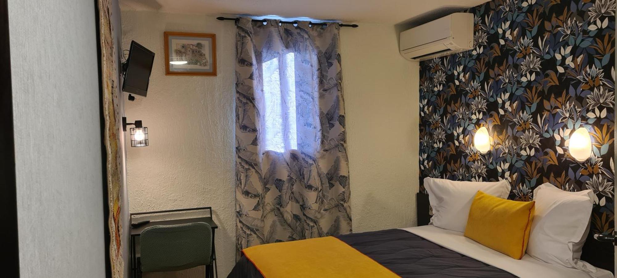 Hotel L'Etoile Aeroport - A61 Carcassonne Ngoại thất bức ảnh