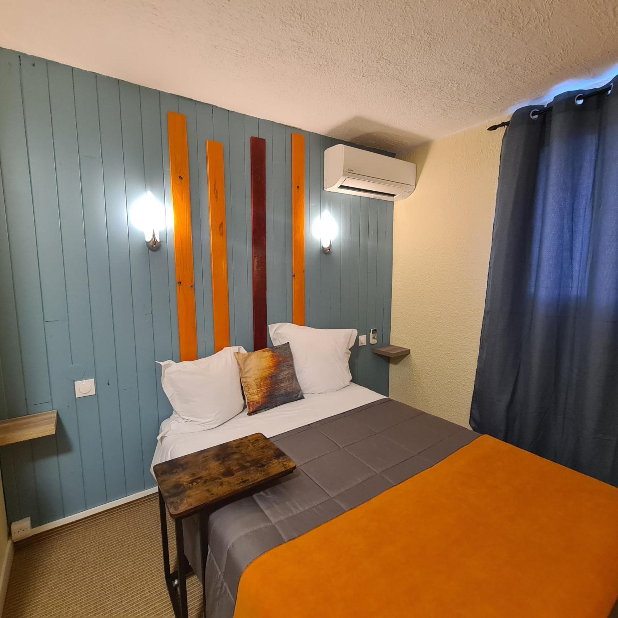 Hotel L'Etoile Aeroport - A61 Carcassonne Ngoại thất bức ảnh