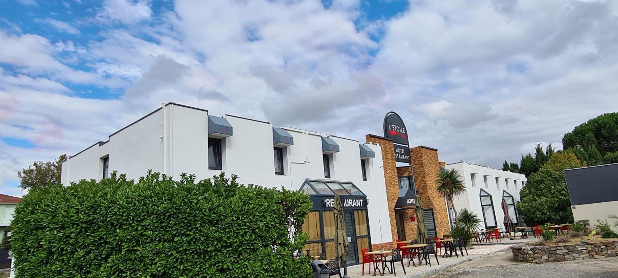 Hotel L'Etoile Aeroport - A61 Carcassonne Ngoại thất bức ảnh