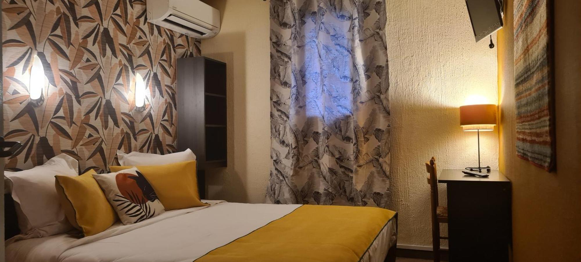 Hotel L'Etoile Aeroport - A61 Carcassonne Ngoại thất bức ảnh